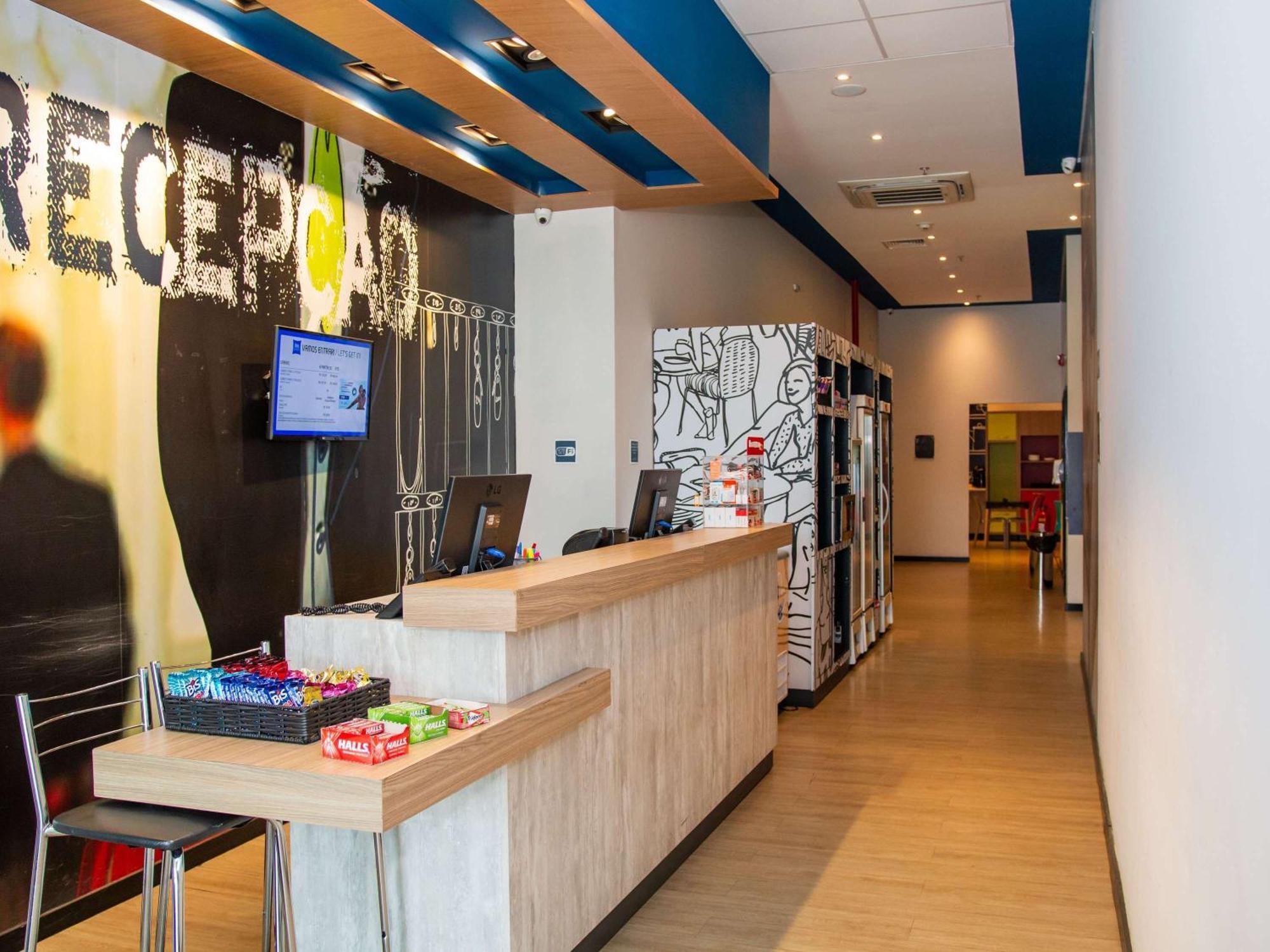 Ibis Budget Itaperuna Luaran gambar